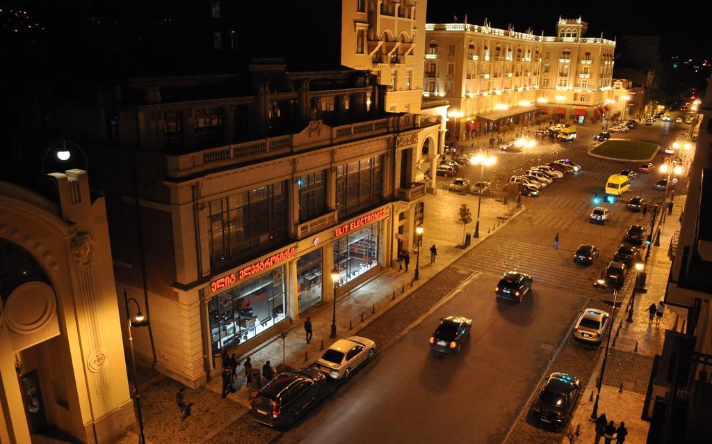 Rondo Hotel Tbilisi Exterior foto